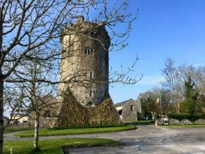 Castle at Burren College of Art, Clare, activities in the Burren