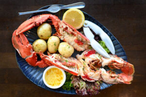 Seafood, Lobster plate dining restaurant reunite